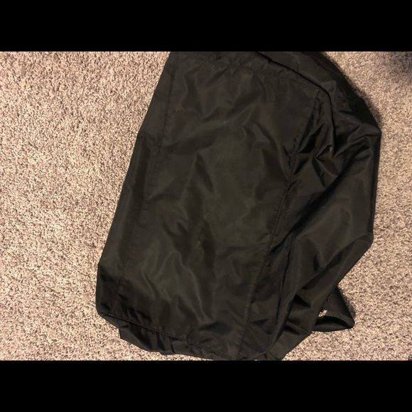 PRADA tessuto duffle bag - Picture 6 of 9